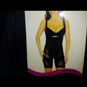 Slimming mid thigh bodysuit shapewear