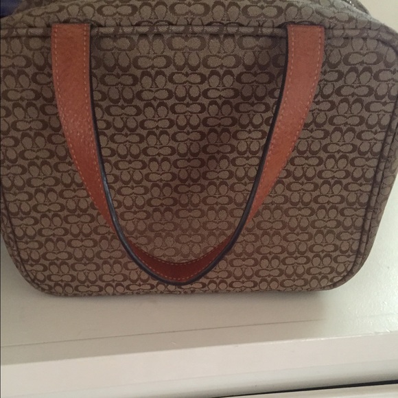 Handbag coach