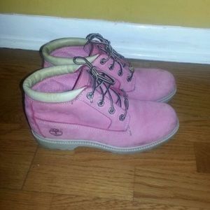 Pink vintage timberlands