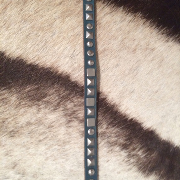 Lucky Brand Leather Double Wrap Teal Bracelets - Picture 4 of 4