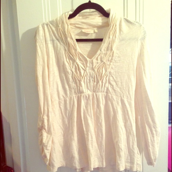 Anthropologie Deletta crinkled v neck cream top