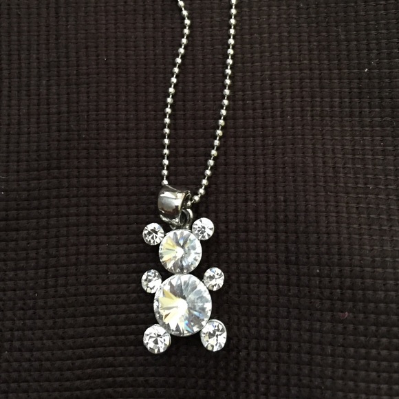 Teddy bear necklace🐻✨