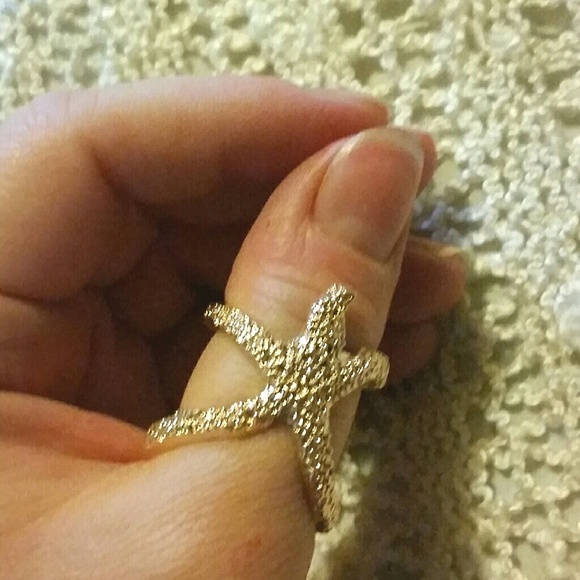 Starfish wrap around ring