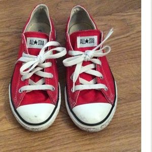 Red Converse!