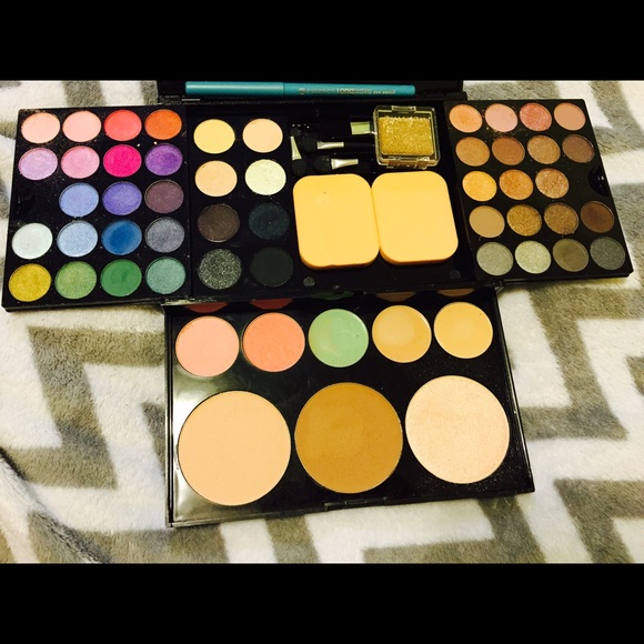 ULTA Eyeshadow Set