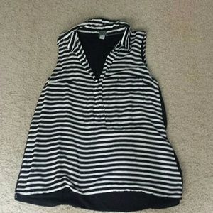 Black & white striped top