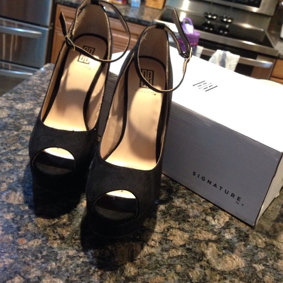 Black Peep Toe Pumps
