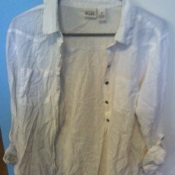 Mudd White Button down shirt