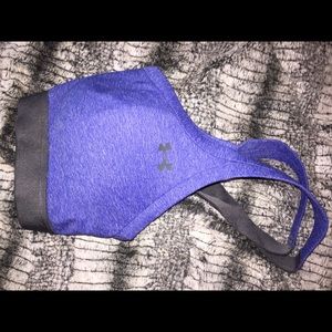 NWOT Under Armour sports bra