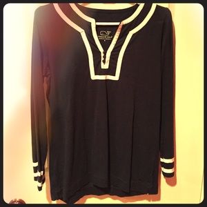 Vineyard Vines three quarter length blouse