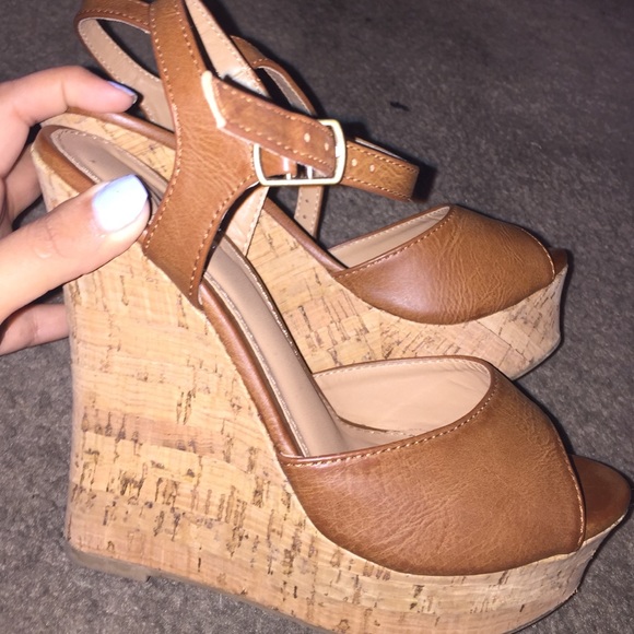Brown wedges