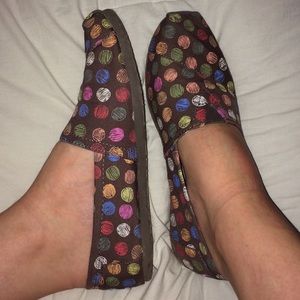 Dot TOMS