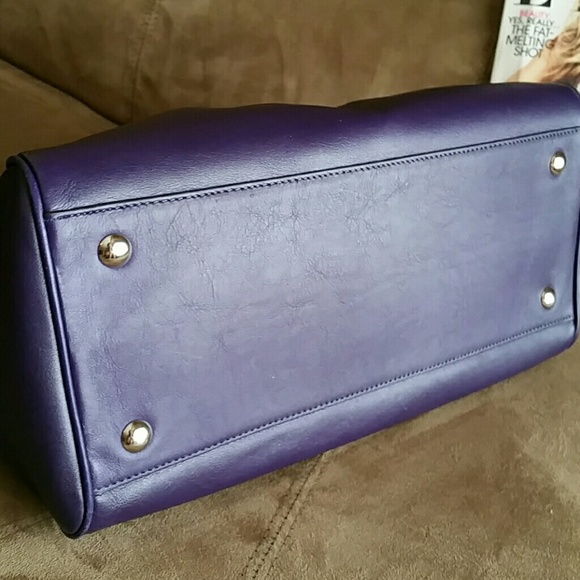 *REDUCED* Coach Legacy Leather Haley Satchel - Picture 3 of 4