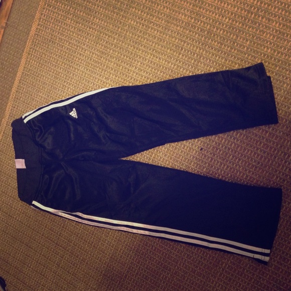 Adidas sweatpants