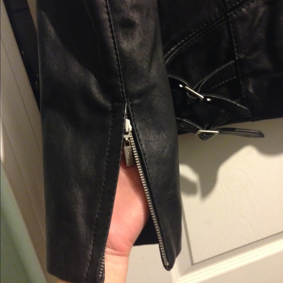 🔹Leather Jacket‼️💀 - Picture 3 of 3