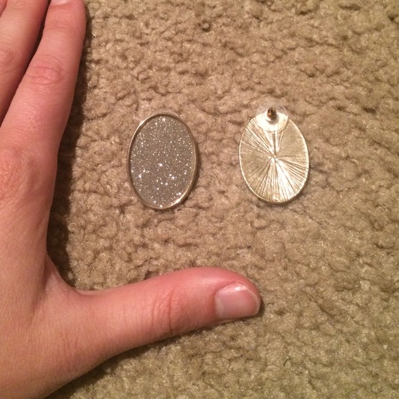 Charming Charlie Earrings!