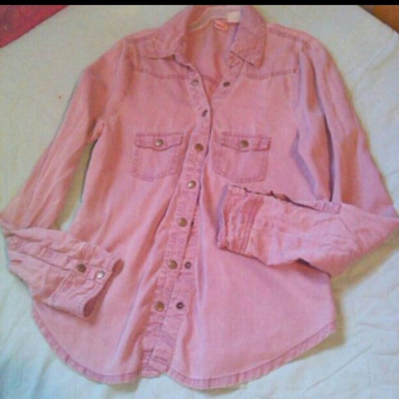 Light purple shirt