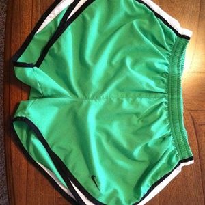 Nike Tempo shorts, Small