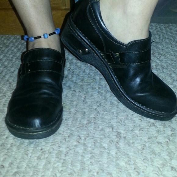 Born shoes black
