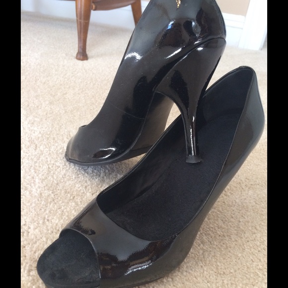 BCBG black patent open toe leather heels