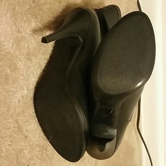 NWOT Nine West booties - Picture 3 of 3