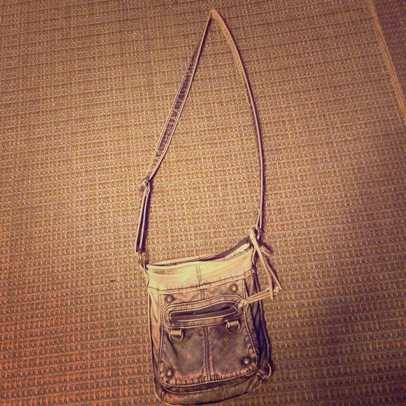 Cross body purse