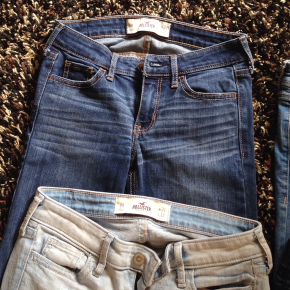 Bundle of Hollister and H&M jeans - Picture 3 of 3