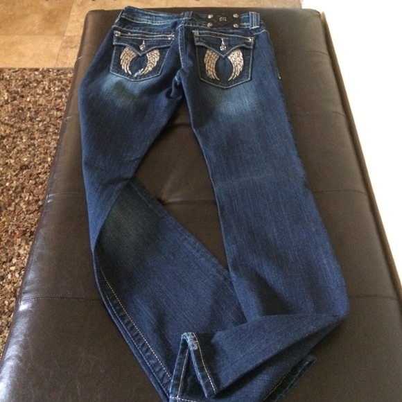 Miss Me Jeans - Picture 2 of 4
