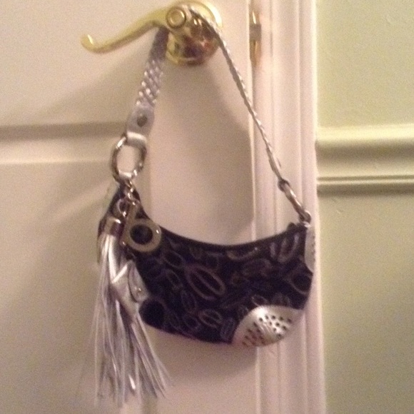Bebe purse