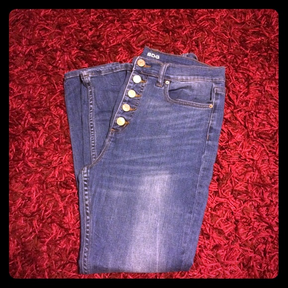 👖High-waisted BDG Button Jeans ⭐️