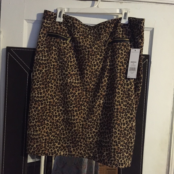 Pencil skirt