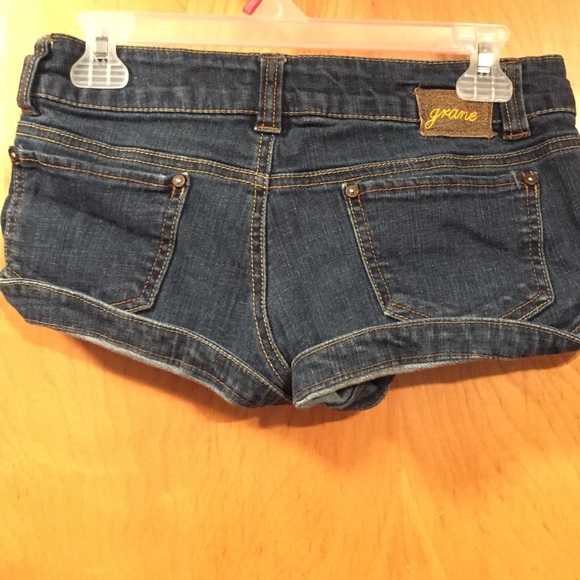 Shorts - Picture 2 of 2