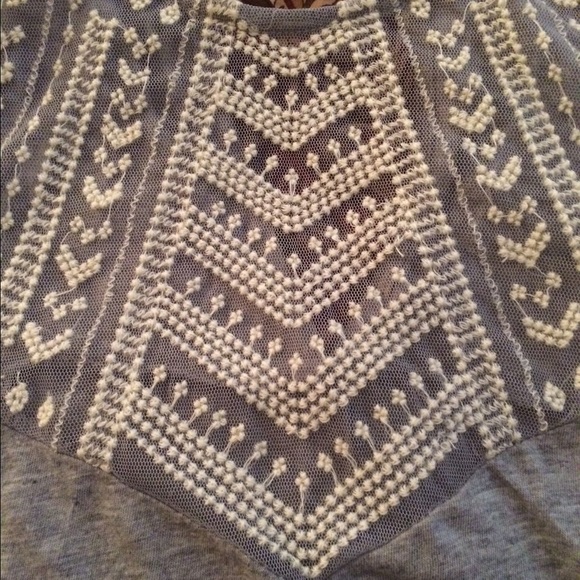 American Eagle Outfitters Grey Detailed Tank - Picture 2 of 4