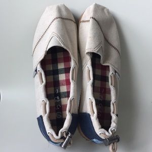 Comfortable Japanese Shoes