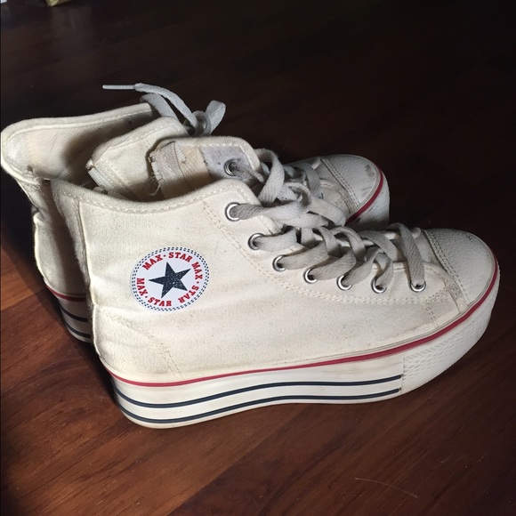 Platform sneakers