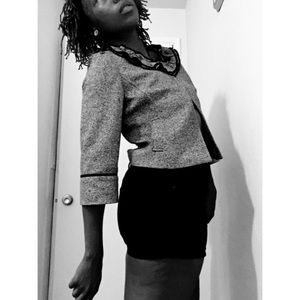 Tee time ruffle collar jacket. 🇬🇧