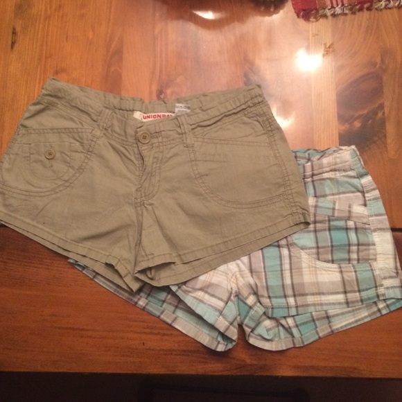 Unionbay Pants - 2 pairs of cotton shorts
