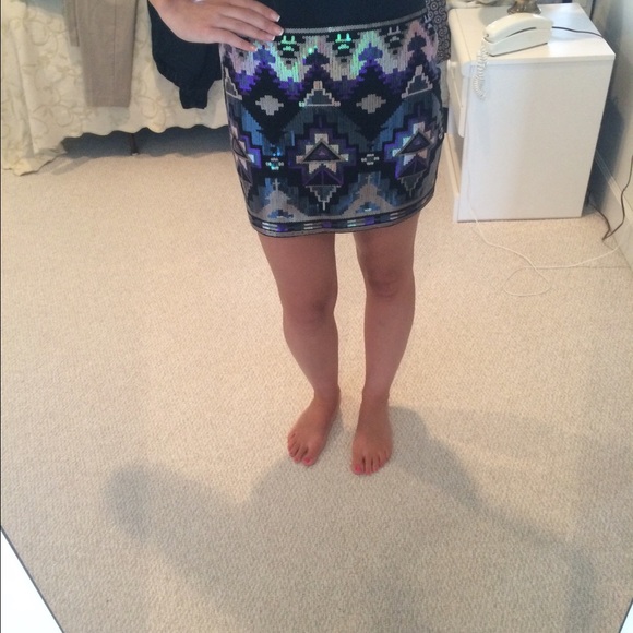 Express sequined skirt - Picture 4 of 4