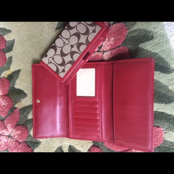 ***SOLD***Coach wallet