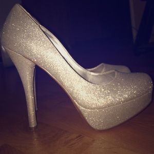 Silver Sparkle Pumps