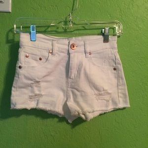 🚫RESERVED🚫Distressed White Denim Shorts