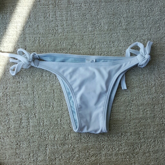 Pualani white bottoms Size S
