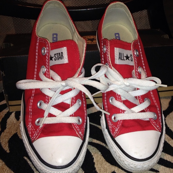 Converse chucks red size 6
