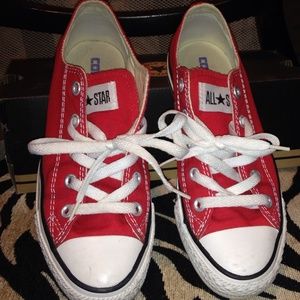 Converse chucks red size 6