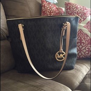 Michael Kors Zipper Tote, 100% AUTHENTIC