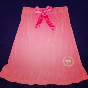 Hot pink bath towel.