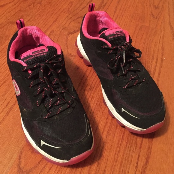 Black and Pink Memory Foam Running Shoes