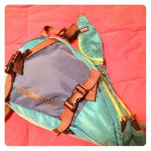 Patagonia atom sling