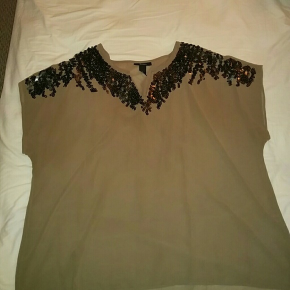 Sequin top. Like new! - Picture 1 of 3