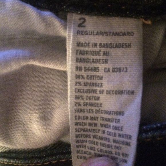 Dark washed American Eagle jeans - Picture 3 of 4